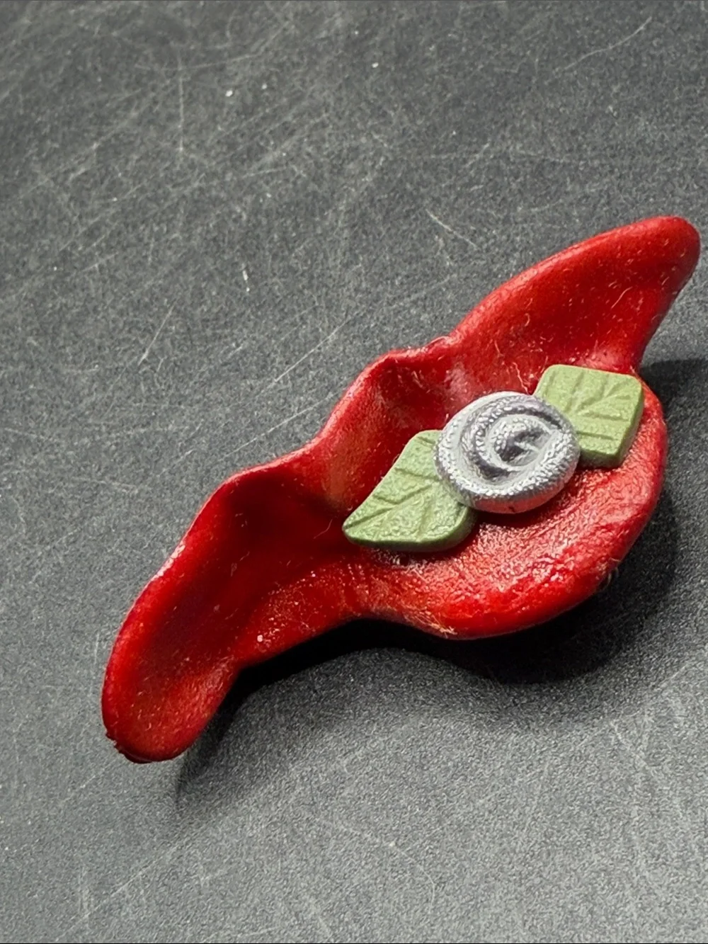 Vintage Hand Painted Art Deco Floppy Hat Lady Bust Head Brooch Pin Jewelry